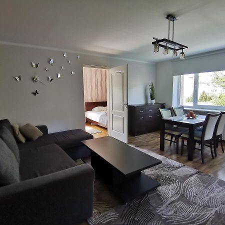 Kesklinna Silla Apartment - Free Parking Pärnu Eksteriør bilde