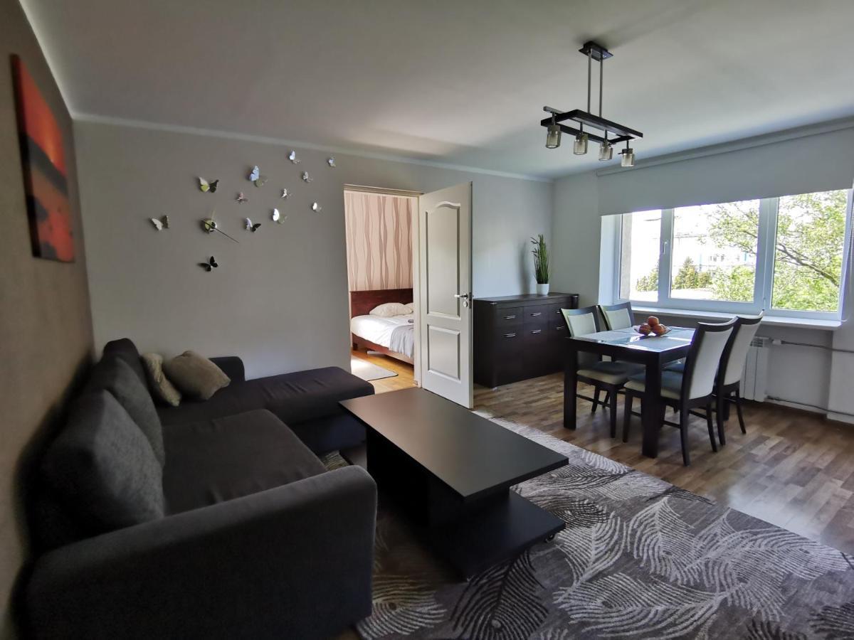 Kesklinna Silla Apartment - Free Parking Pärnu Eksteriør bilde
